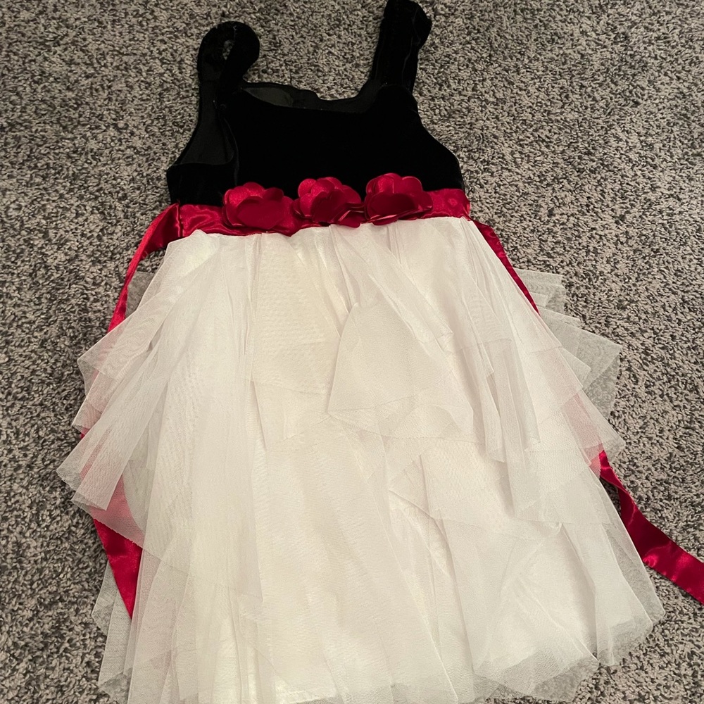 Girls dress
